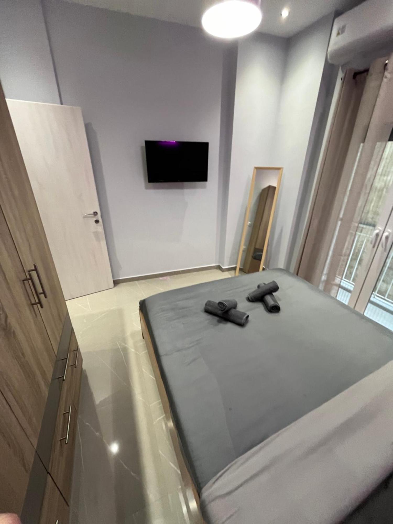 Urban Rotonda Retreat In The City Center! Apartment Солун Екстериор снимка