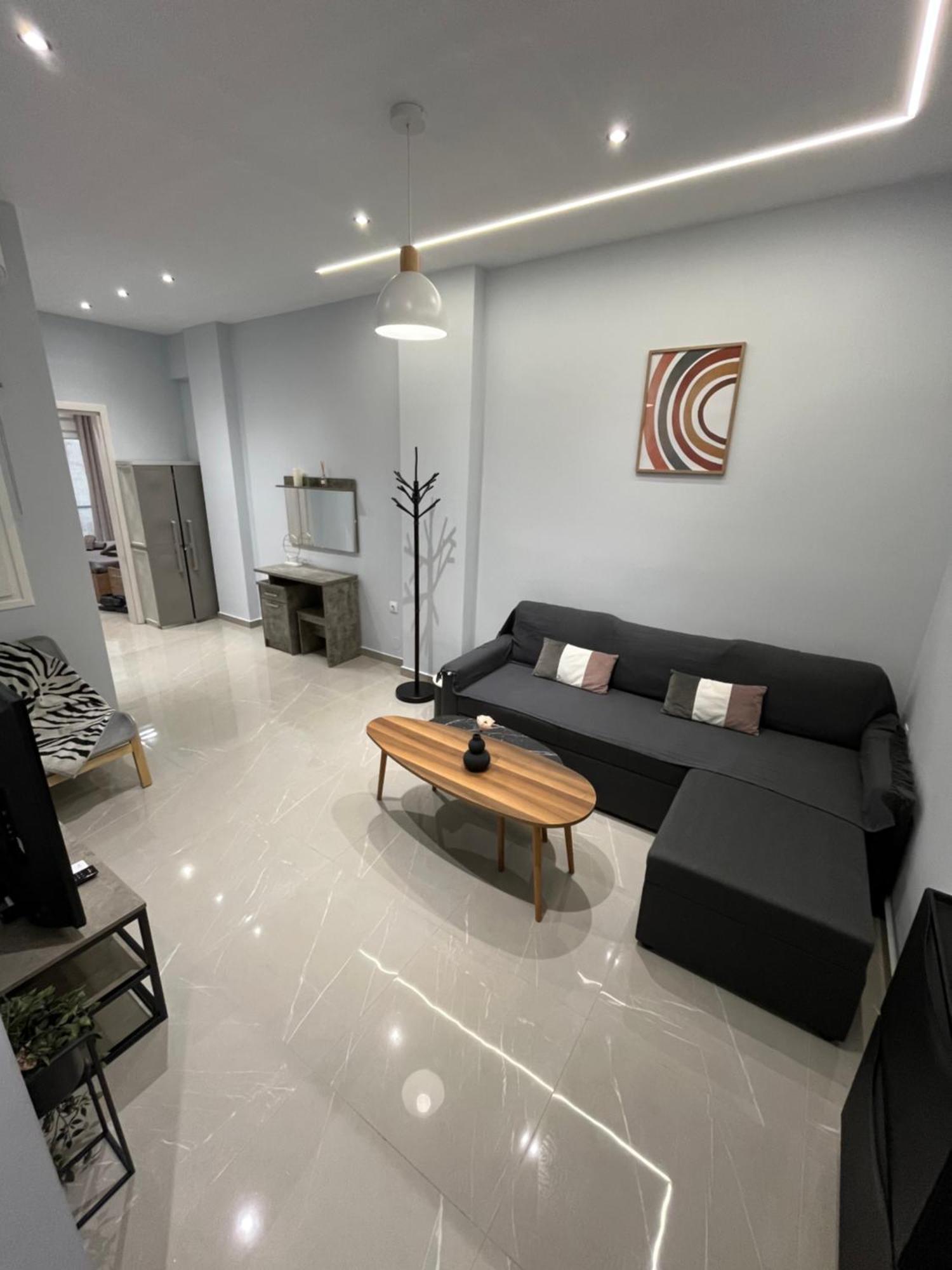 Urban Rotonda Retreat In The City Center! Apartment Солун Екстериор снимка
